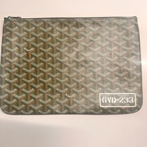 GOYARD Senat Pouch GM